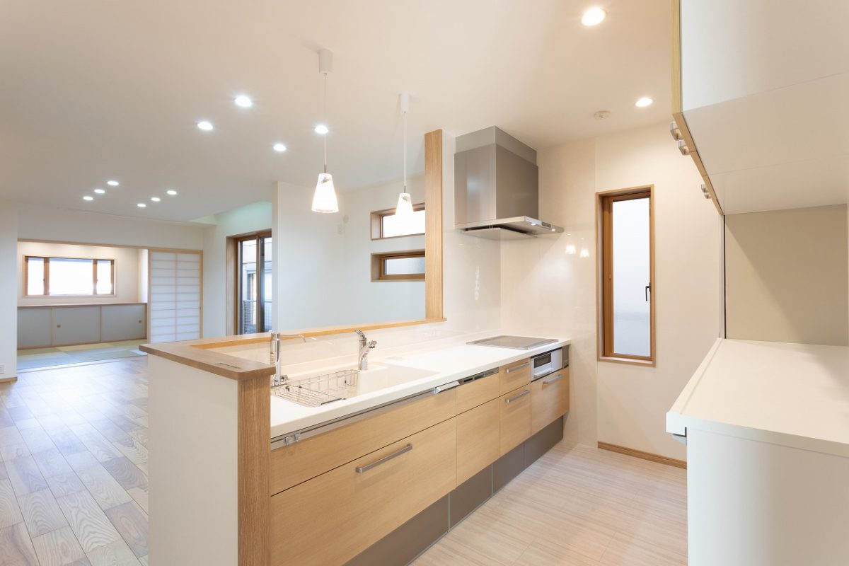 ～ 光あふれる住まい ～　LDKと和室の調和