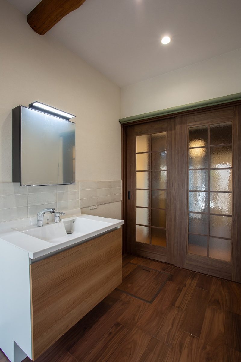 ゴロン棒のある家