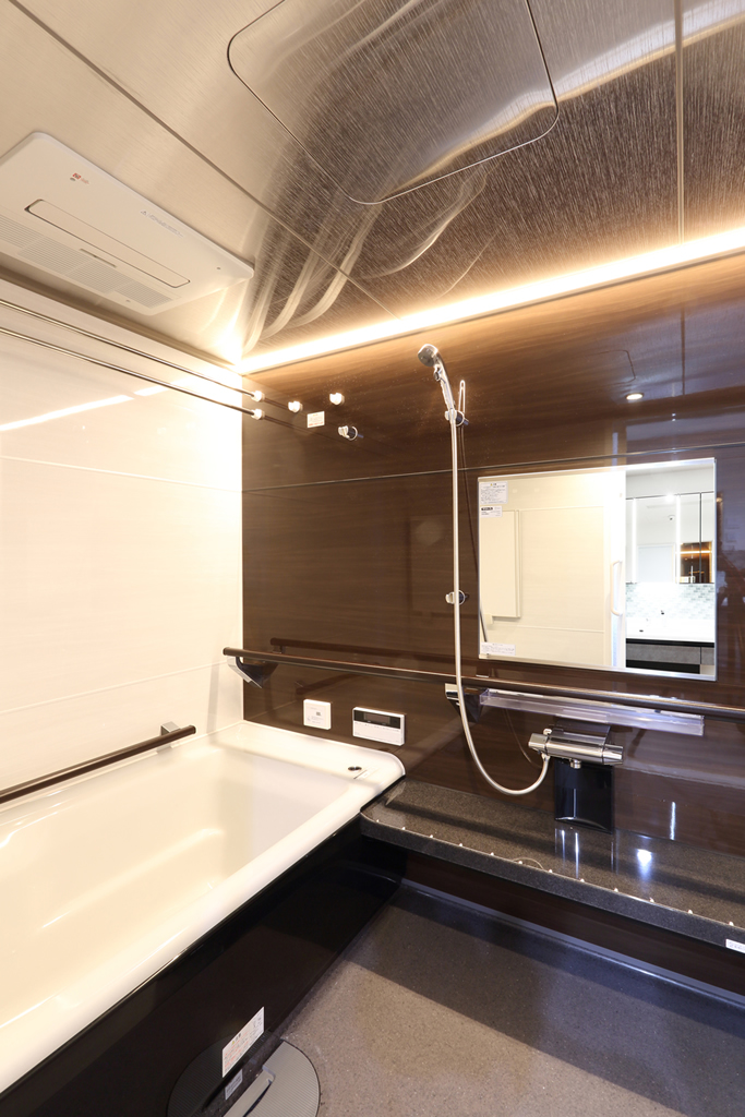 清潔で安心安全なユニットバスにリフォーム！