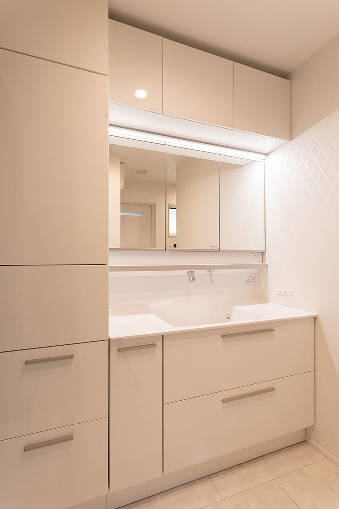 耐震補強と開放的なLDKで実現する、受け継がれる住まい