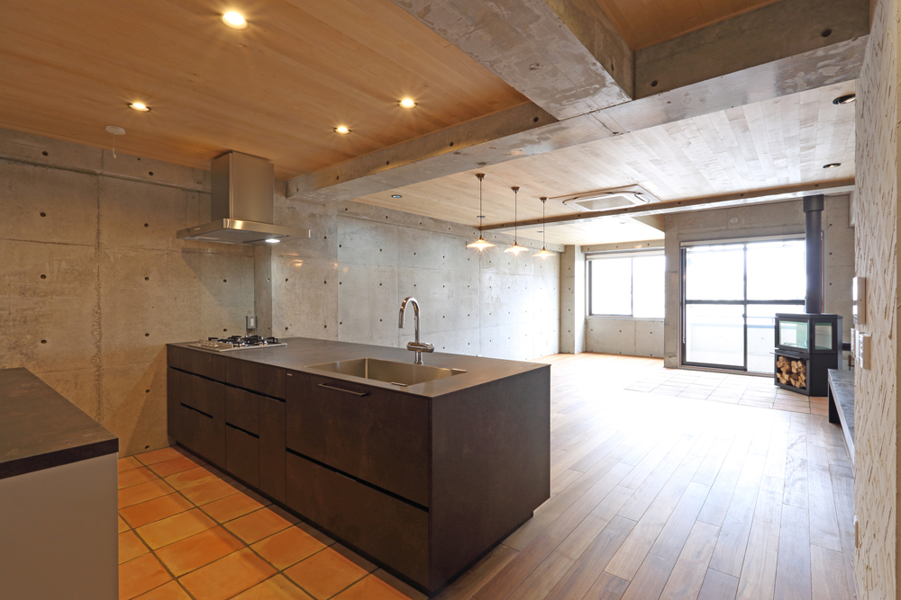 薪ストーブのあるこだわりリノベーション