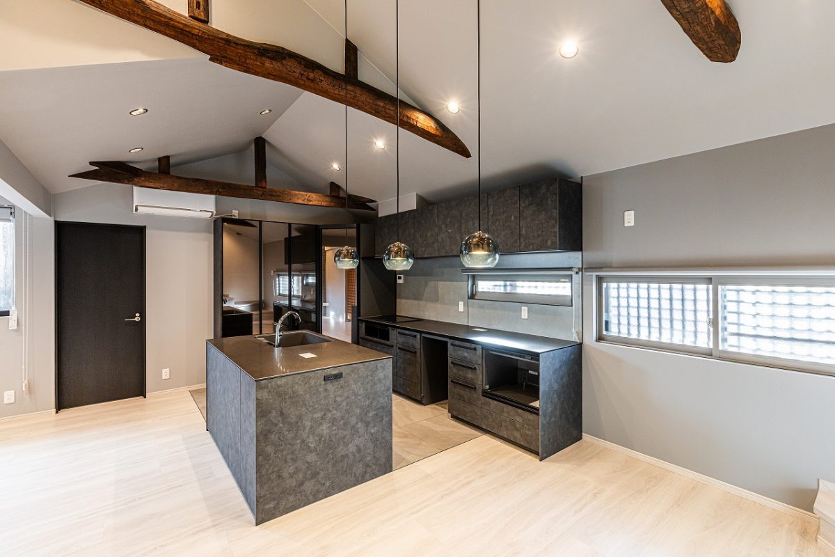 寒い家が暖かく、そして強くなる。築古×フルリノベ成功例