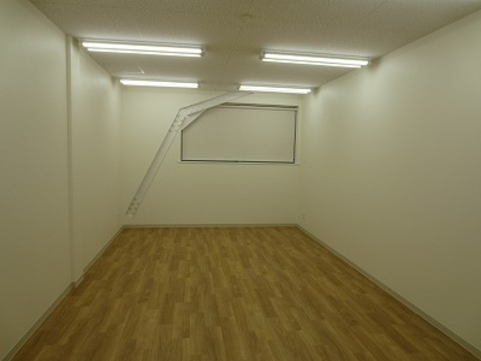 3階の教室にも補強の名残があります。