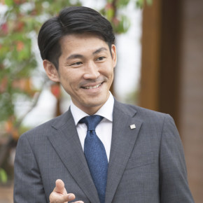 津田 